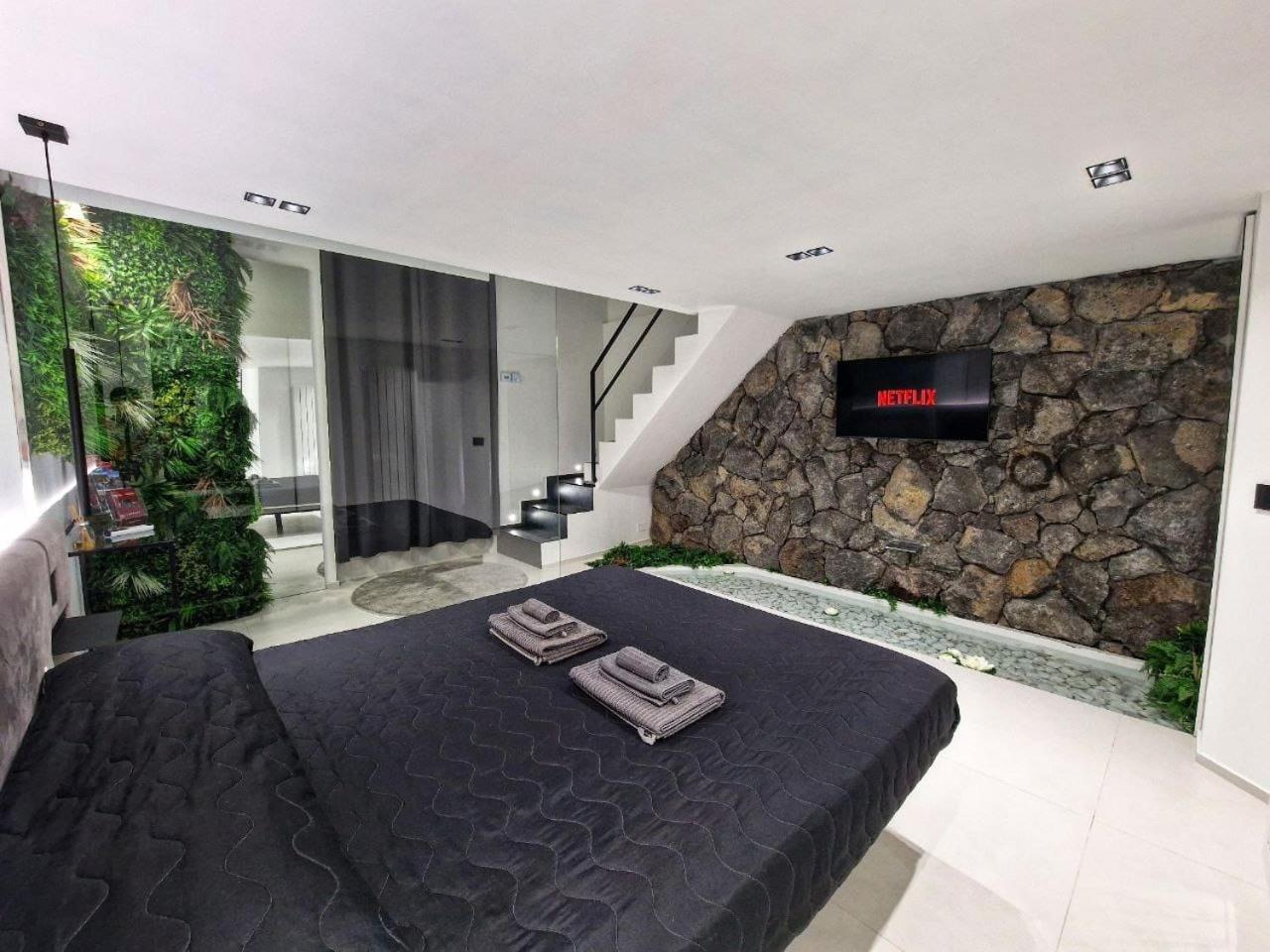 Siculi Senses Loft Villa Катания Екстериор снимка